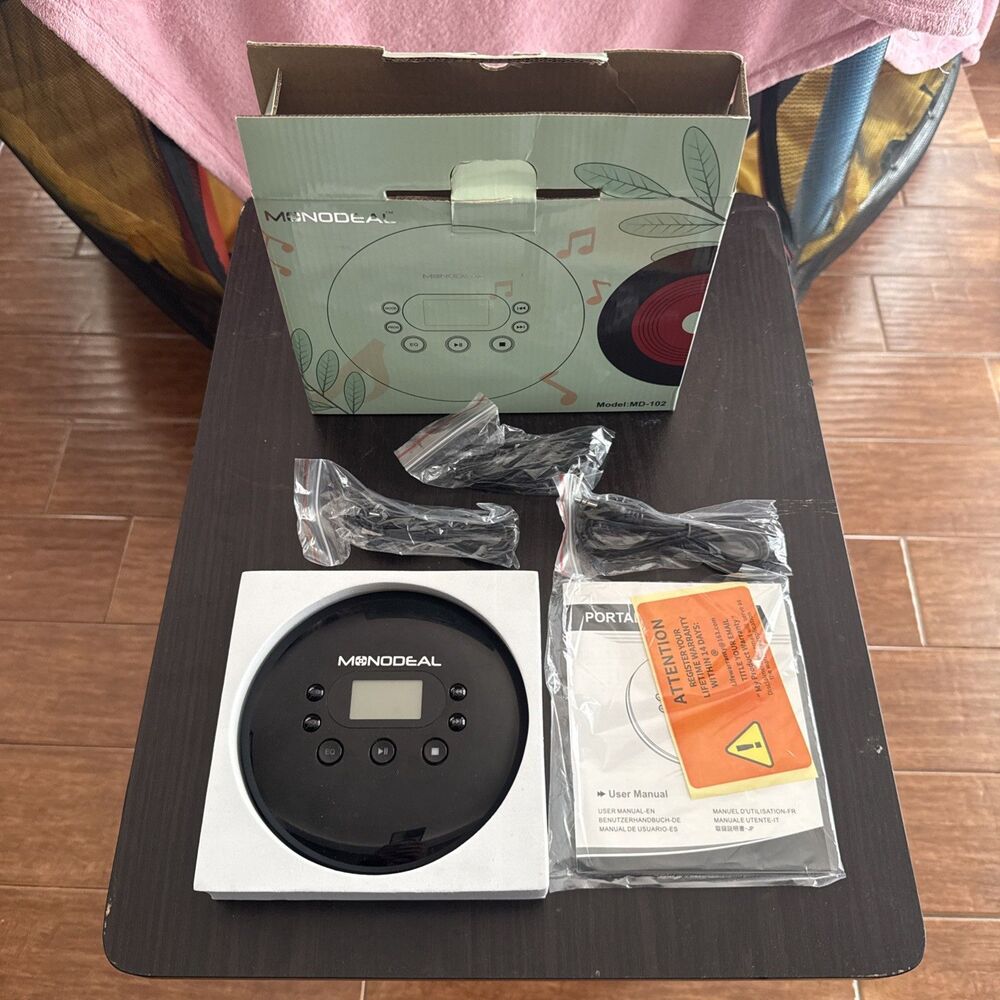 Monodeal MD102 Portable CD Player with Large LCD Display RECHARGABLE New